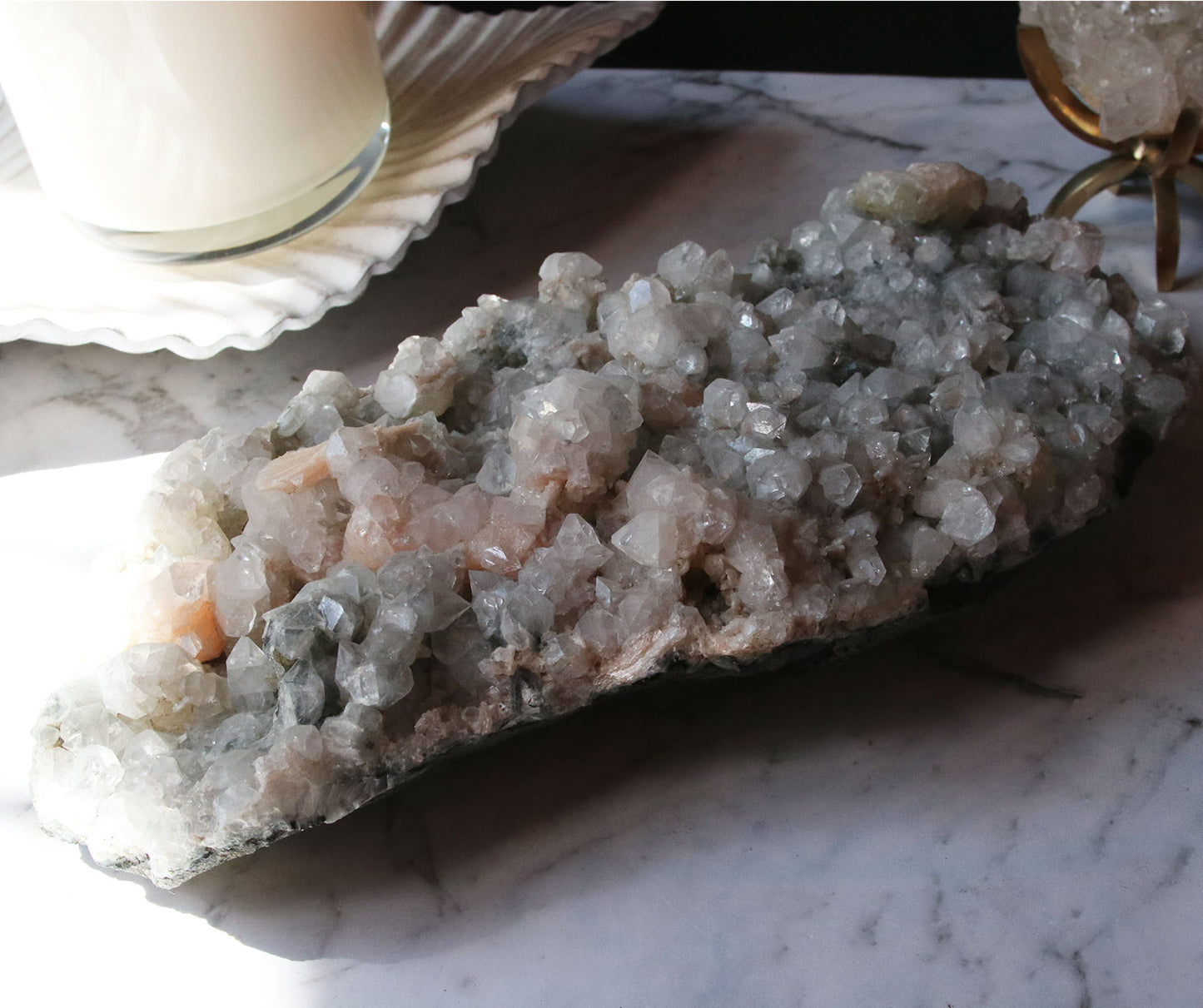 Apophyllite AP06