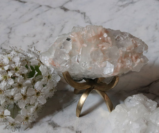 Apophyllite AP010
