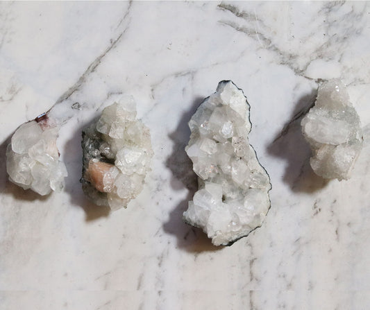 Apophyllite set