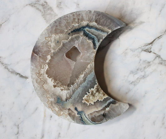 Crazy Druzy Agate Moon 35