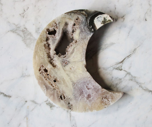 Druzy Agate Moon 43