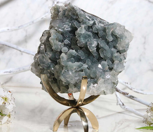 Blue Chalcedony and Apophyllite BA01