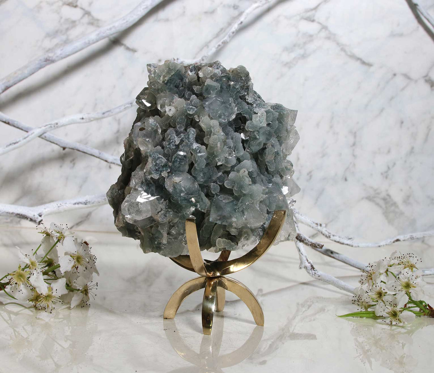 Blue Chalcedony and Apophyllite BA01